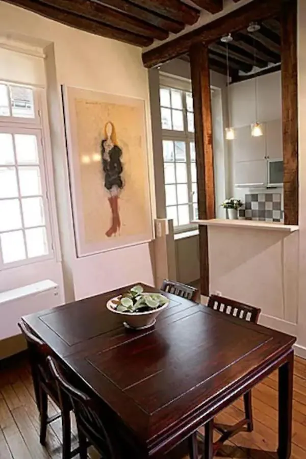 Apartment Ferienwohnung Charming Cosy Triplex In Trendy Marais Paris Frankreich