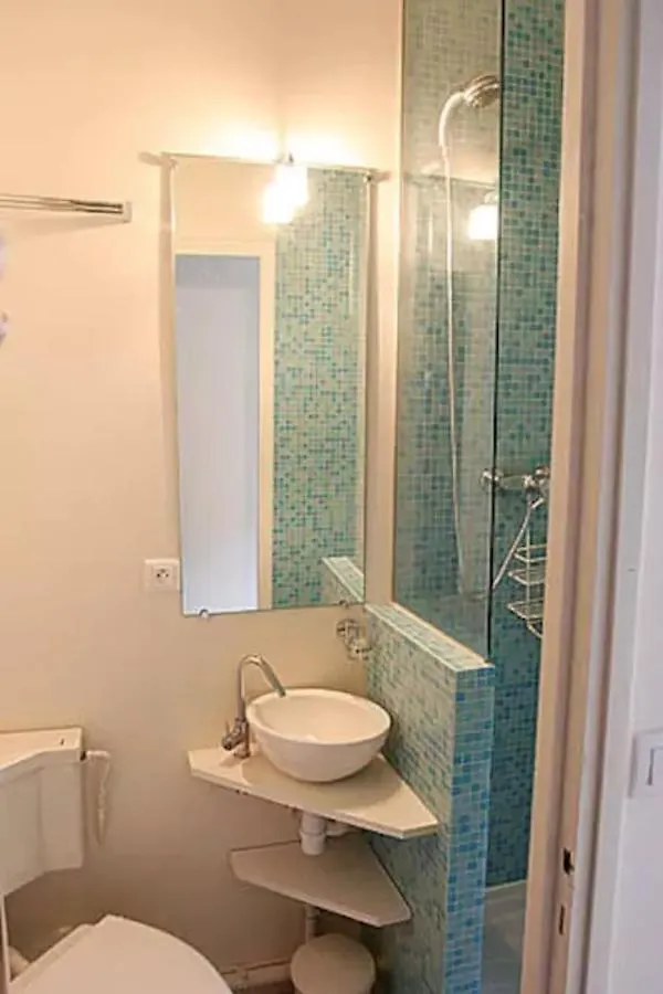 Ferienwohnung Charming Cosy Triplex In Trendy Marais Paris