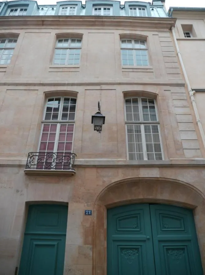 Ferienwohnung Charming Cosy Triplex In Trendy Marais Paris 0*,  Frankreich