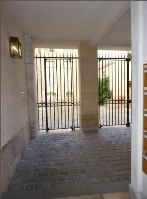 Apartment Ferienwohnung Charming Cosy Triplex In Trendy Marais Paris